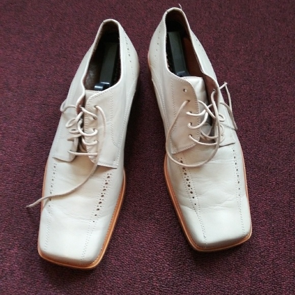 Mens white Dress or casual shoe sz 11 - Picture 3 of 3